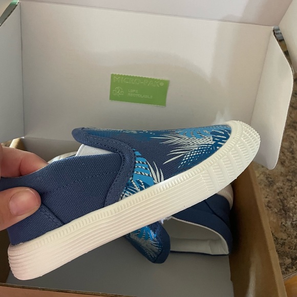 Jack & Lily NIB slip on shoes - Picture 9 of 12